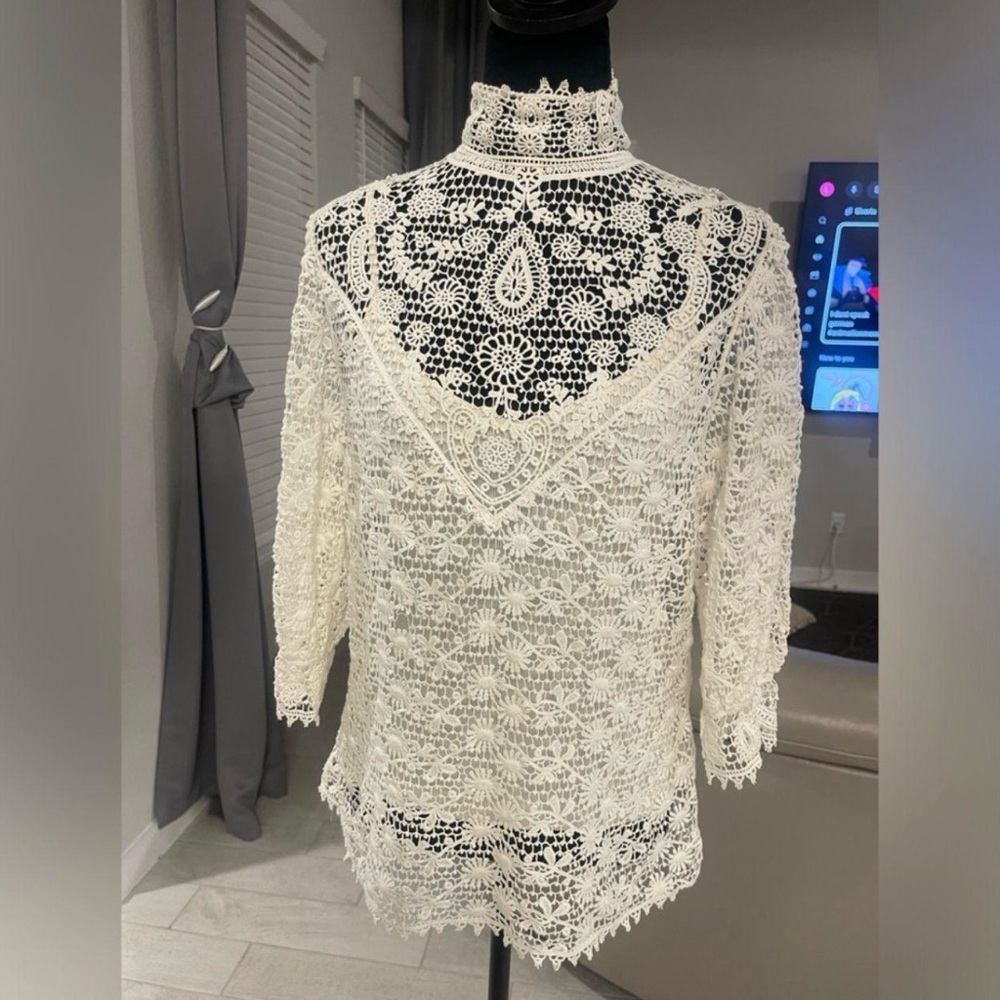 Ralph Lauren Cream Lace Blouse - Picture 2 of 6